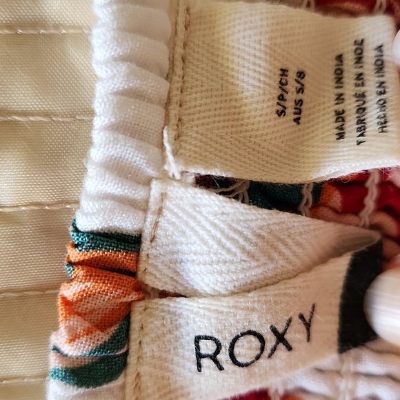 Roxy Hawaiian Hibiscus Long Dress - Picture 11 of 15